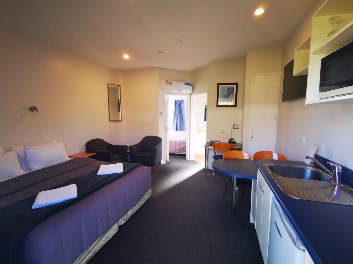 Airport Birches Motel Christchurch Exterior photo
