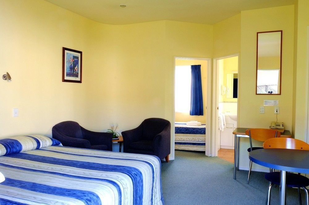 Airport Birches Motel Christchurch Exterior photo